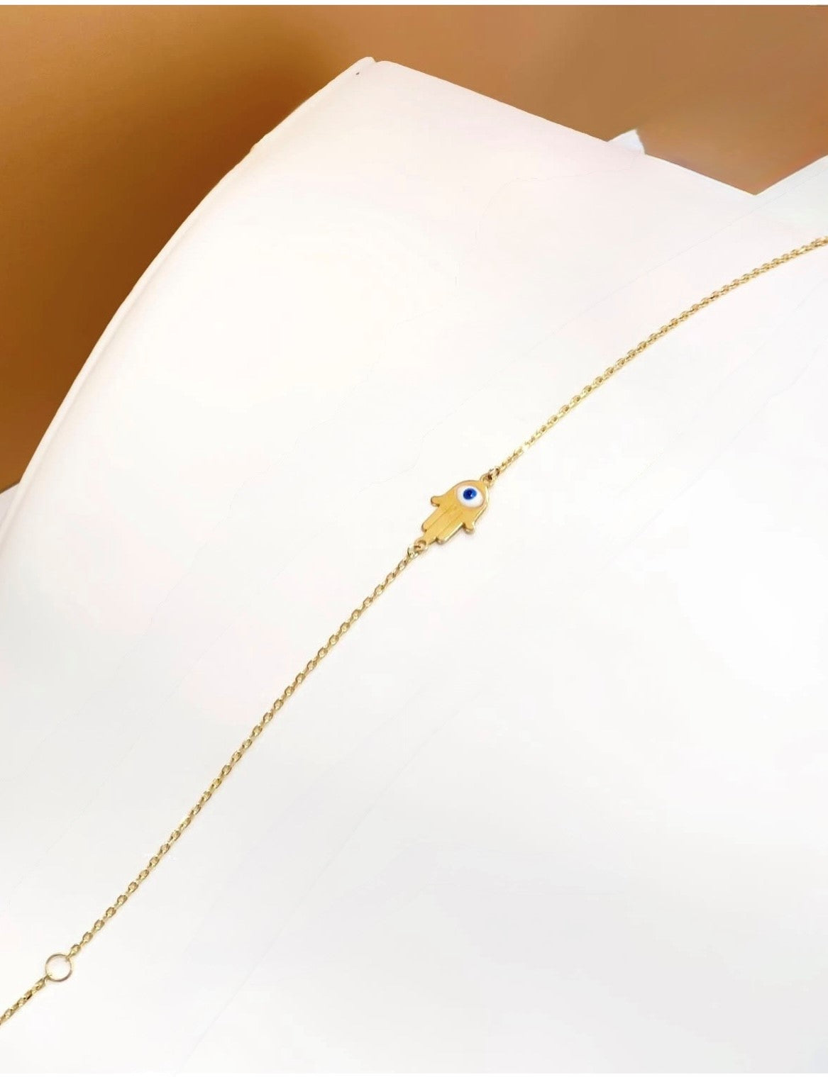 18K Italian Gold Hamsa Bracelet with Evil Eye – Protection & Elegance
